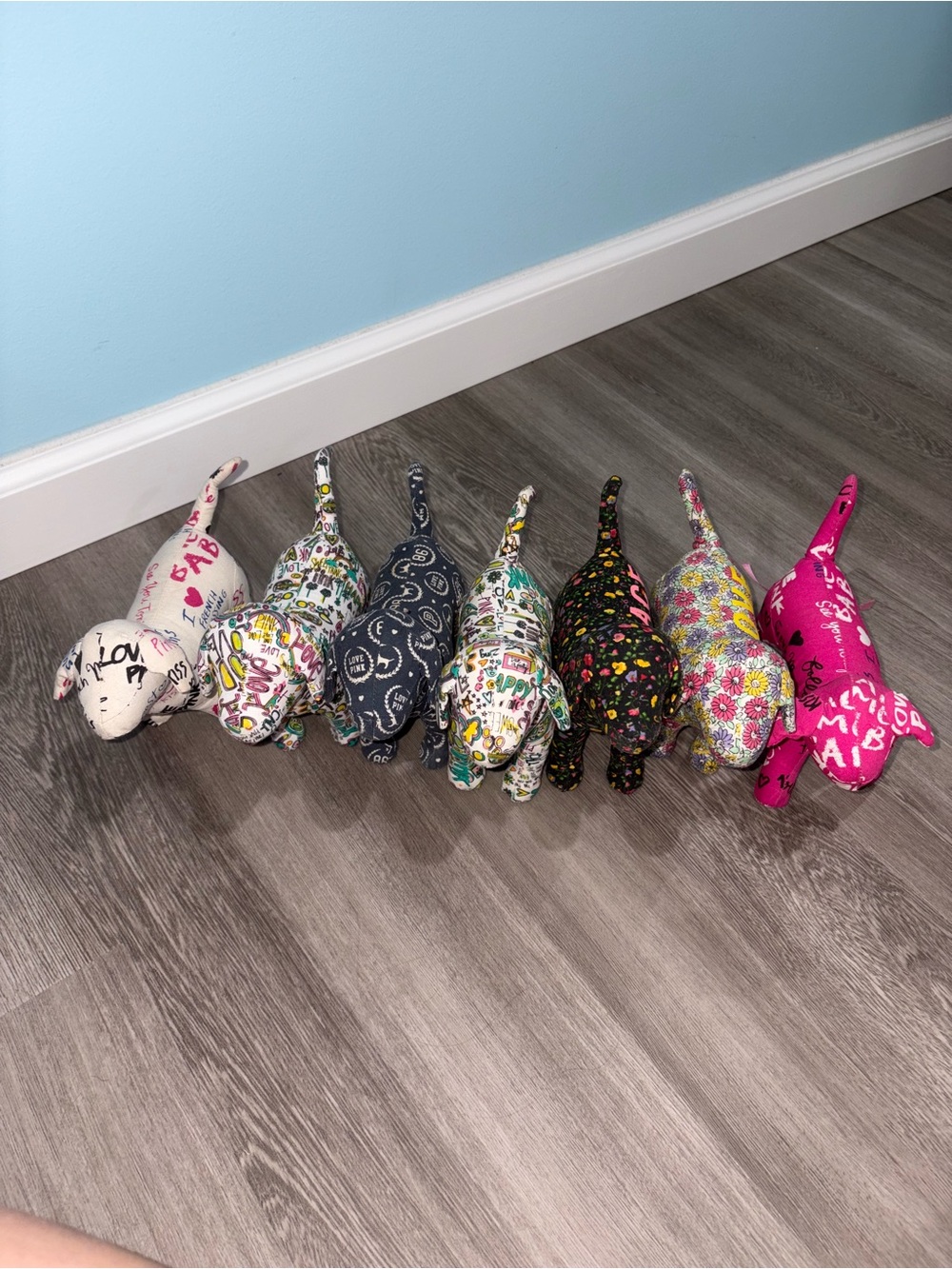 PINK DOGS
